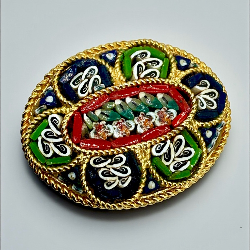 Mosaic Brooch Vtg Multicolor Glass Flowers Oval Gold Tone Jewelry Pin 1.75”